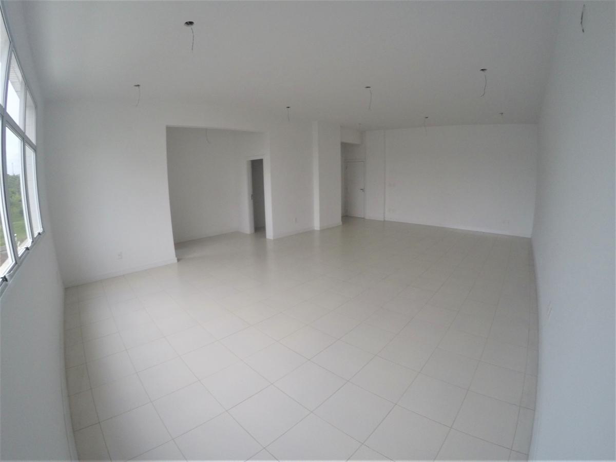 Sala Comercial de 71m² no bairro São Luíz, em Brusque | Eu Corretor