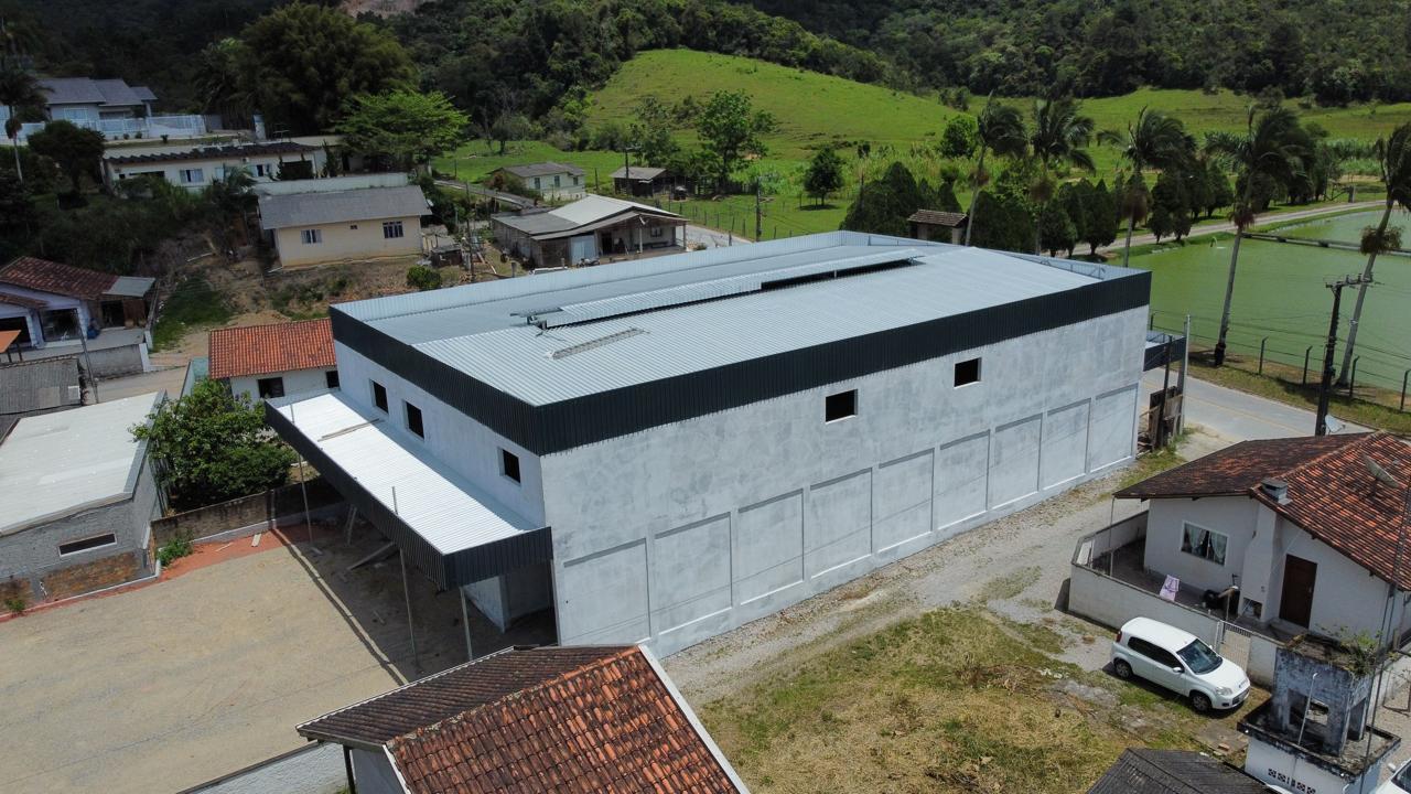 Galpão / Depósito / Armazém no bairro Bateas, em Gaspar | Eu Corretor