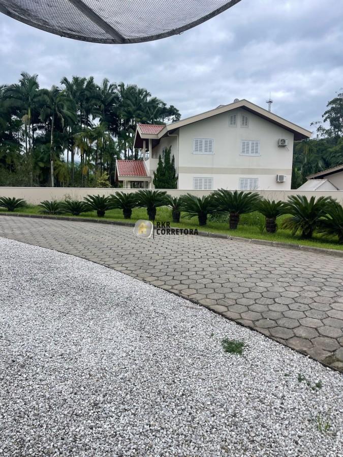 Lote/Terreno de 722m² no bairro CENTRO, em Guabiruba | Eu Corretor