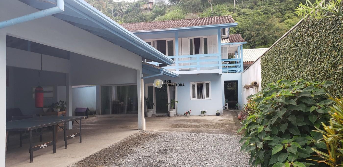 Casa de 5 quartos, no bairro SÃO PEDRO, em Brusque | Eu Corretor