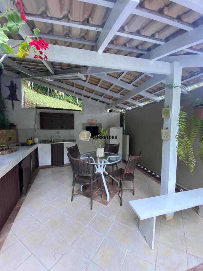 Casa de 4 quartos, no bairro SÃO PEDRO, em Brusque | Eu Corretor