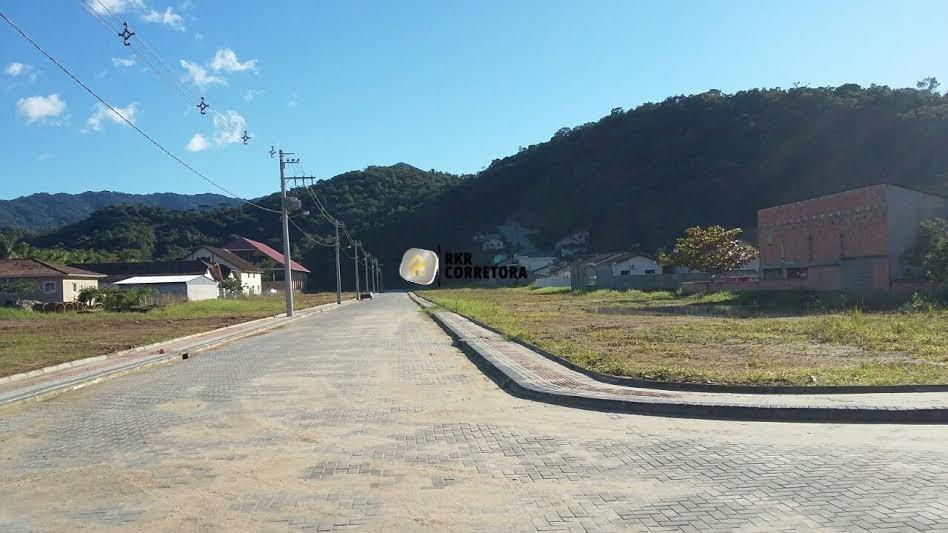 Lote/Terreno de 301m² no bairro CENTRO, em Guabiruba | Eu Corretor