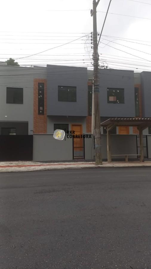 Casa de 2 quartos, no bairro Zantão, em Brusque | Eu Corretor