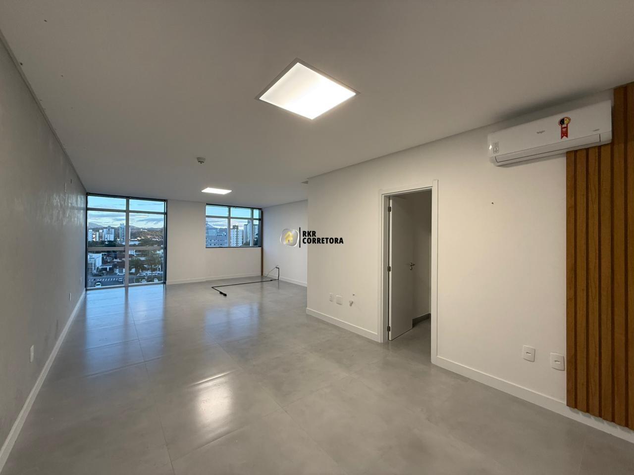Sala Comercial de 47m² no bairro Centro I, em Brusque | Eu Corretor