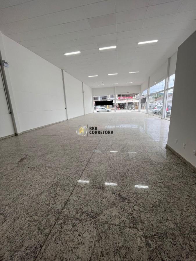 Sala Comercial de 250m² no bairro Santa Rita, em Brusque | Eu Corretor