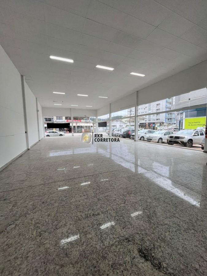Sala Comercial de 250m² no bairro Santa Rita, em Brusque | Eu Corretor