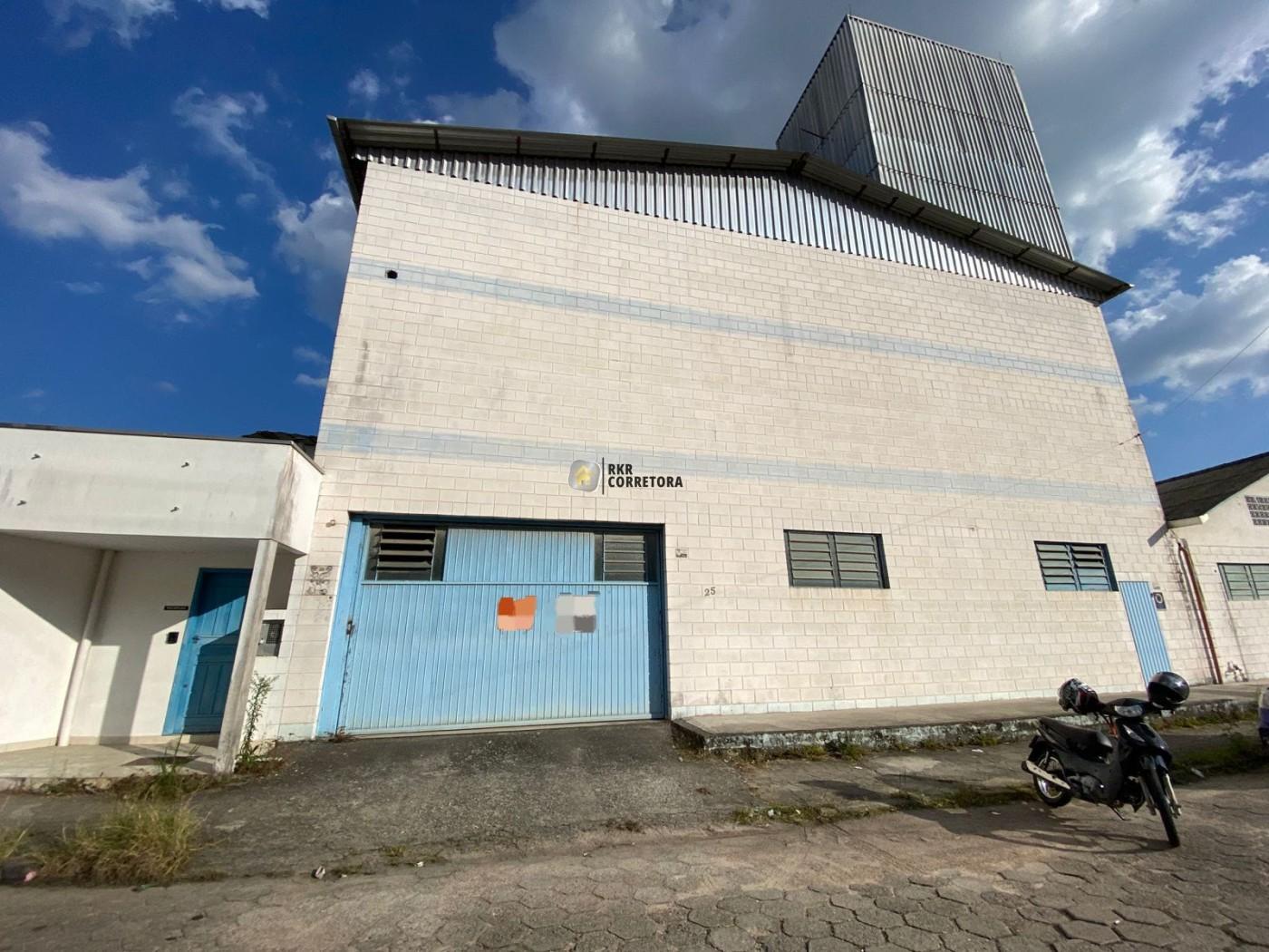 Galpão / Depósito / Armazém de 1400m² no bairro ÁGUAS CLARAS, em Brusque | Eu Corretor