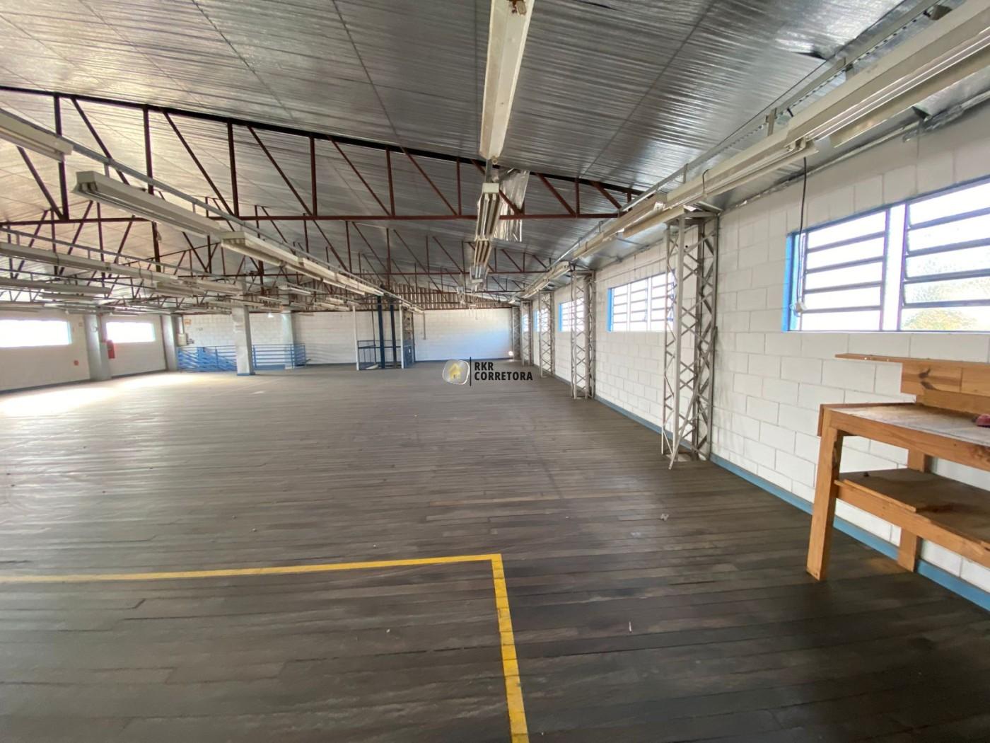 Galpão / Depósito / Armazém de 1400m² no bairro ÁGUAS CLARAS, em Brusque | Eu Corretor