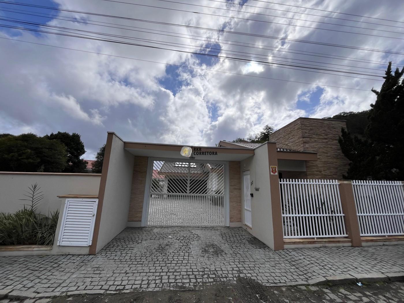 Casa de 4 quartos, 300m² no bairro Azambuja, em Brusque | Eu Corretor