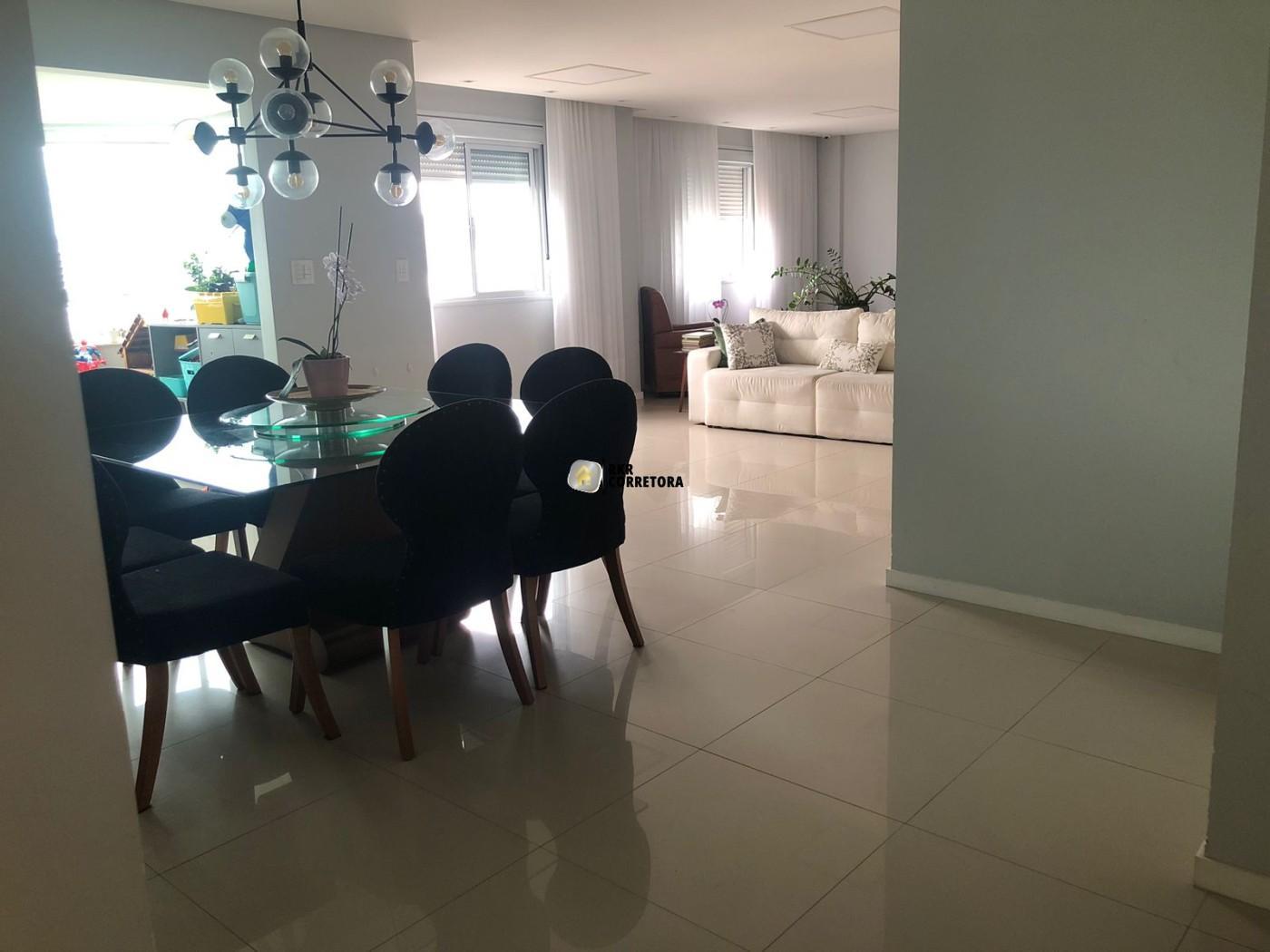 Apartamento de 3 quartos, 210m² no bairro Bairro São Luiz, em Brusque | Eu Corretor