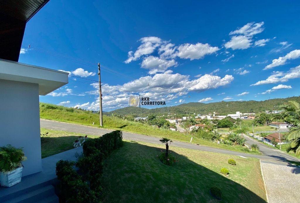 Casa de 4 quartos, 250m² no bairro Imigrantes, em Guabiruba | Eu Corretor