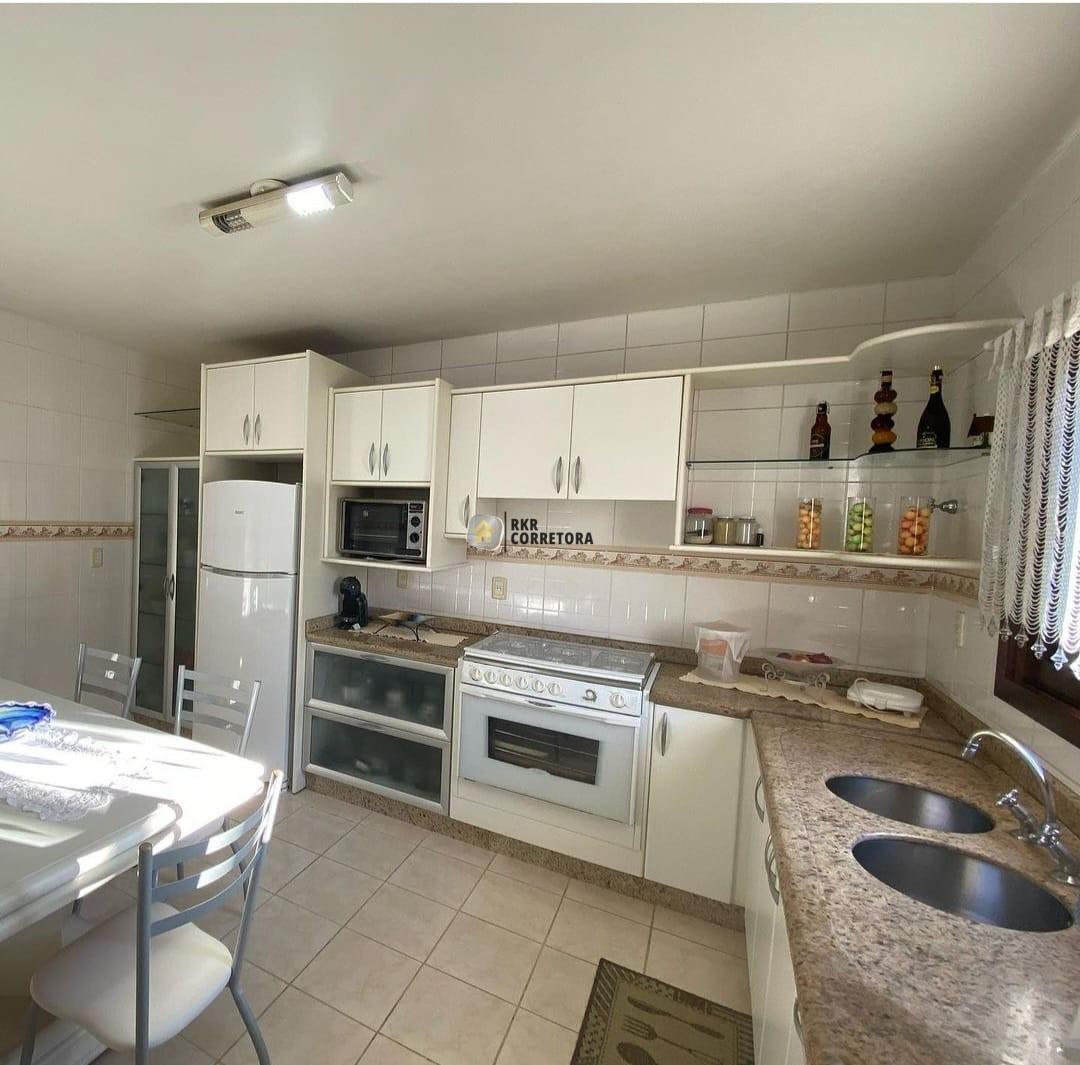 Casa de 3 quartos, 241m² no bairro SOUZA CRUZ, em Brusque | Eu Corretor