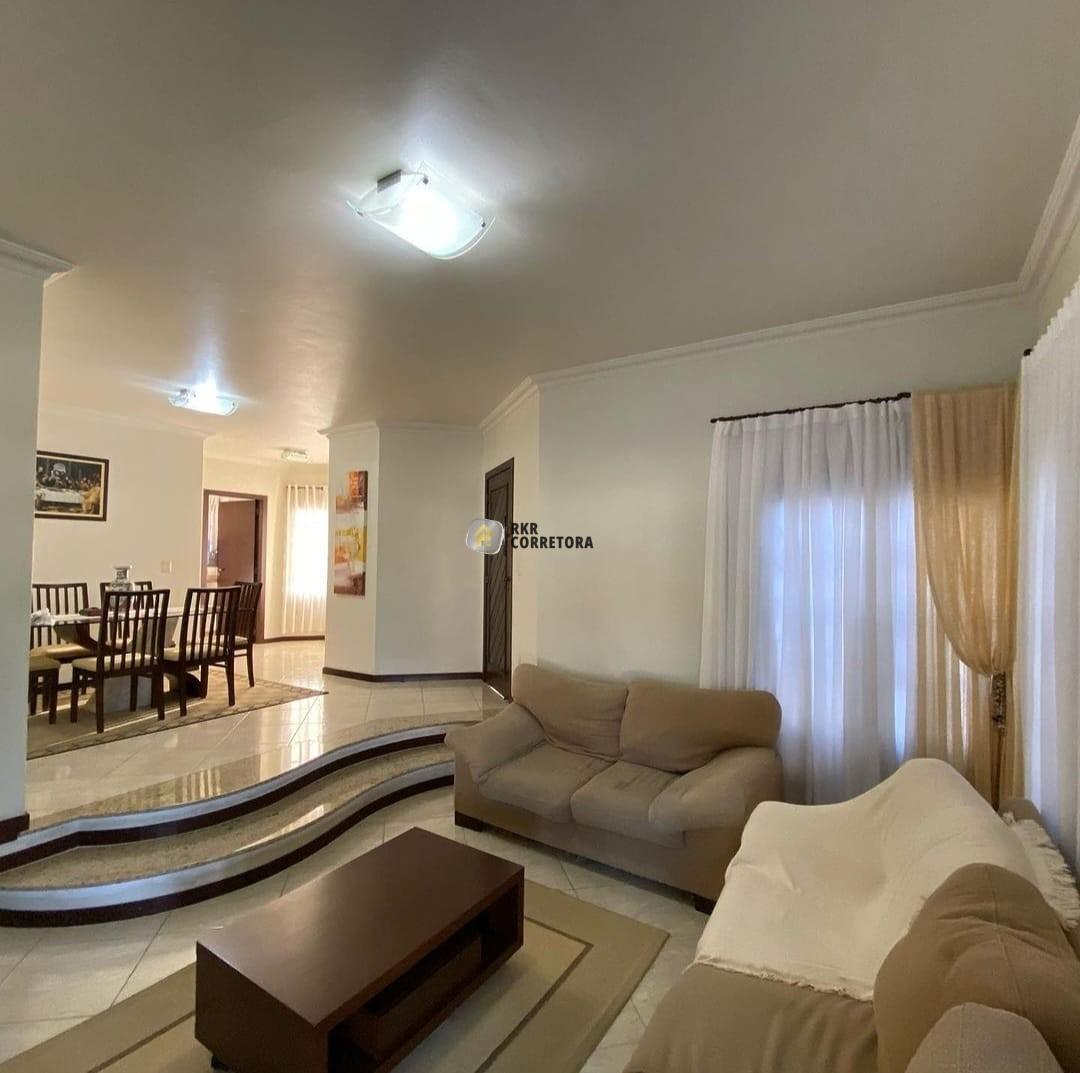 Casa de 3 quartos, 241m² no bairro SOUZA CRUZ, em Brusque | Eu Corretor