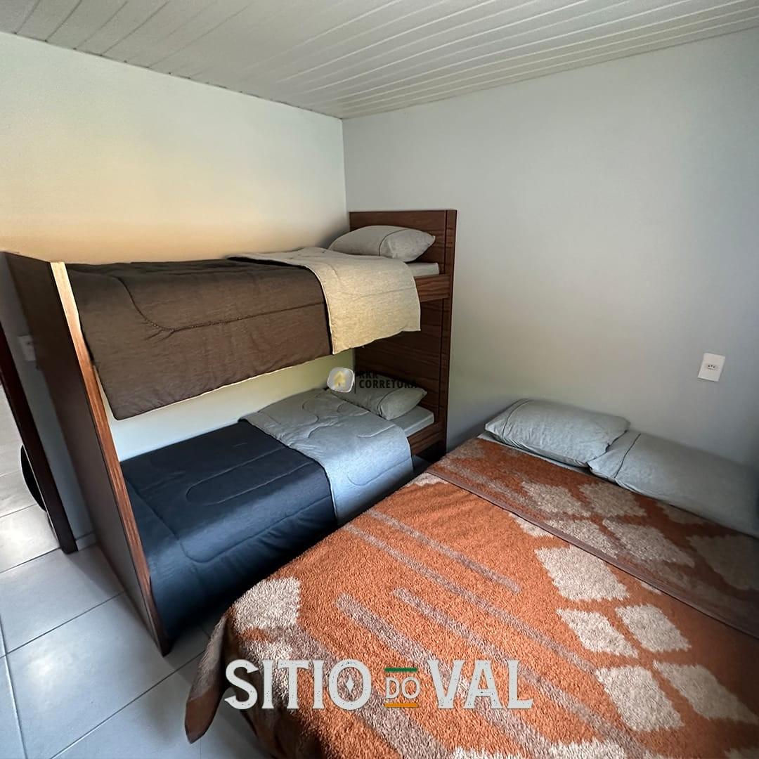 Casa de 120m² no bairro ., em Canelinha | Eu Corretor