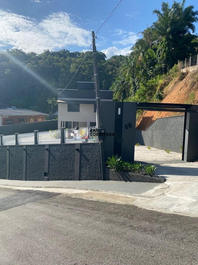 Casa de 3 quartos, 175m² no bairro ÁGUAS CLARAS, em Brusque | Eu Corretor