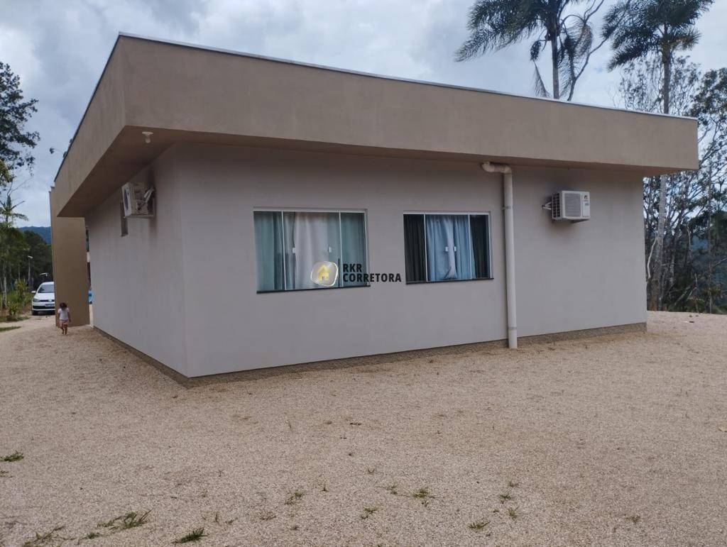 Casa de 2 quartos, no bairro SÃO PEDRO, em Brusque | Eu Corretor
