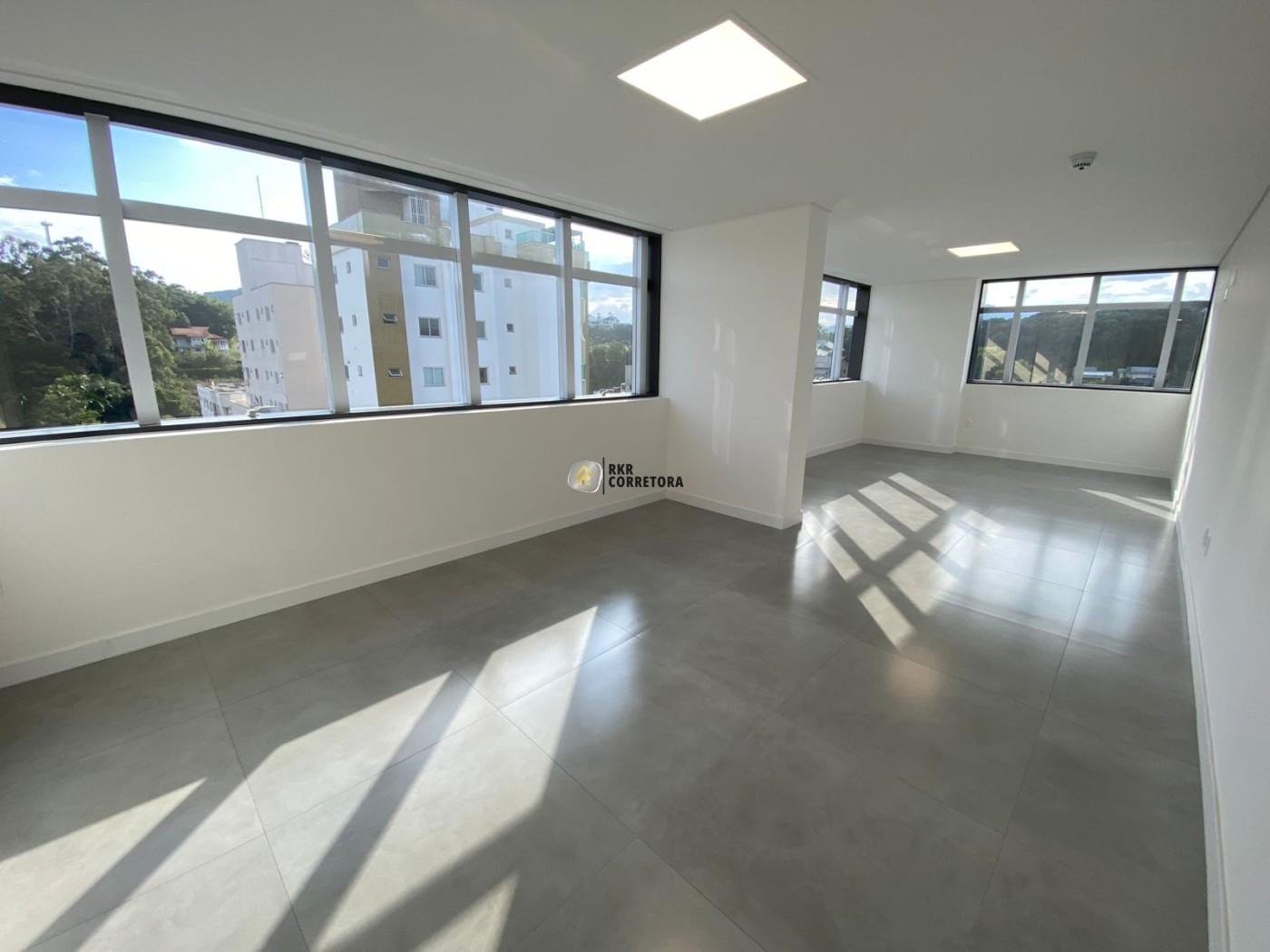 Sala Comercial de 85m² no bairro CENTRO, em Brusque | Eu Corretor