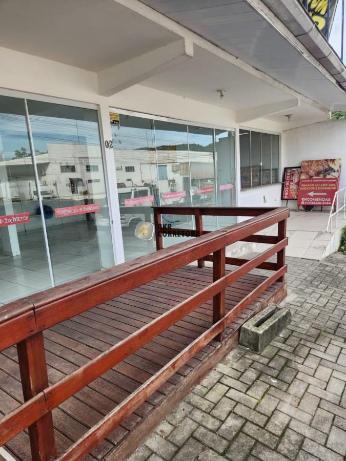 Sala Comercial de 110m² no bairro Paquetá, em Brusque | Eu Corretor