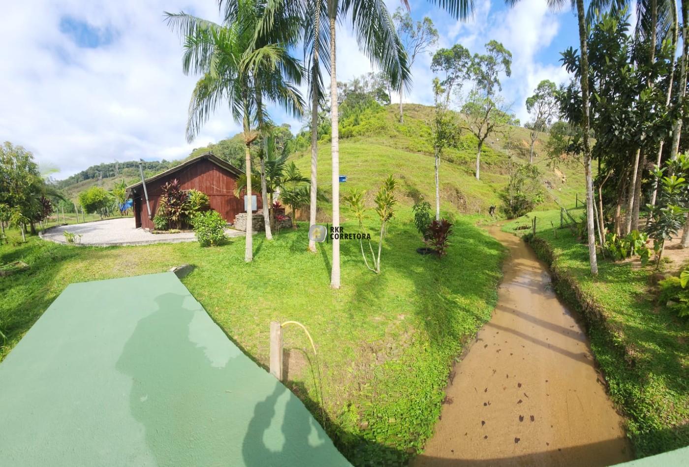 Casa de no bairro Pomerânea, em Guabiruba | Eu Corretor